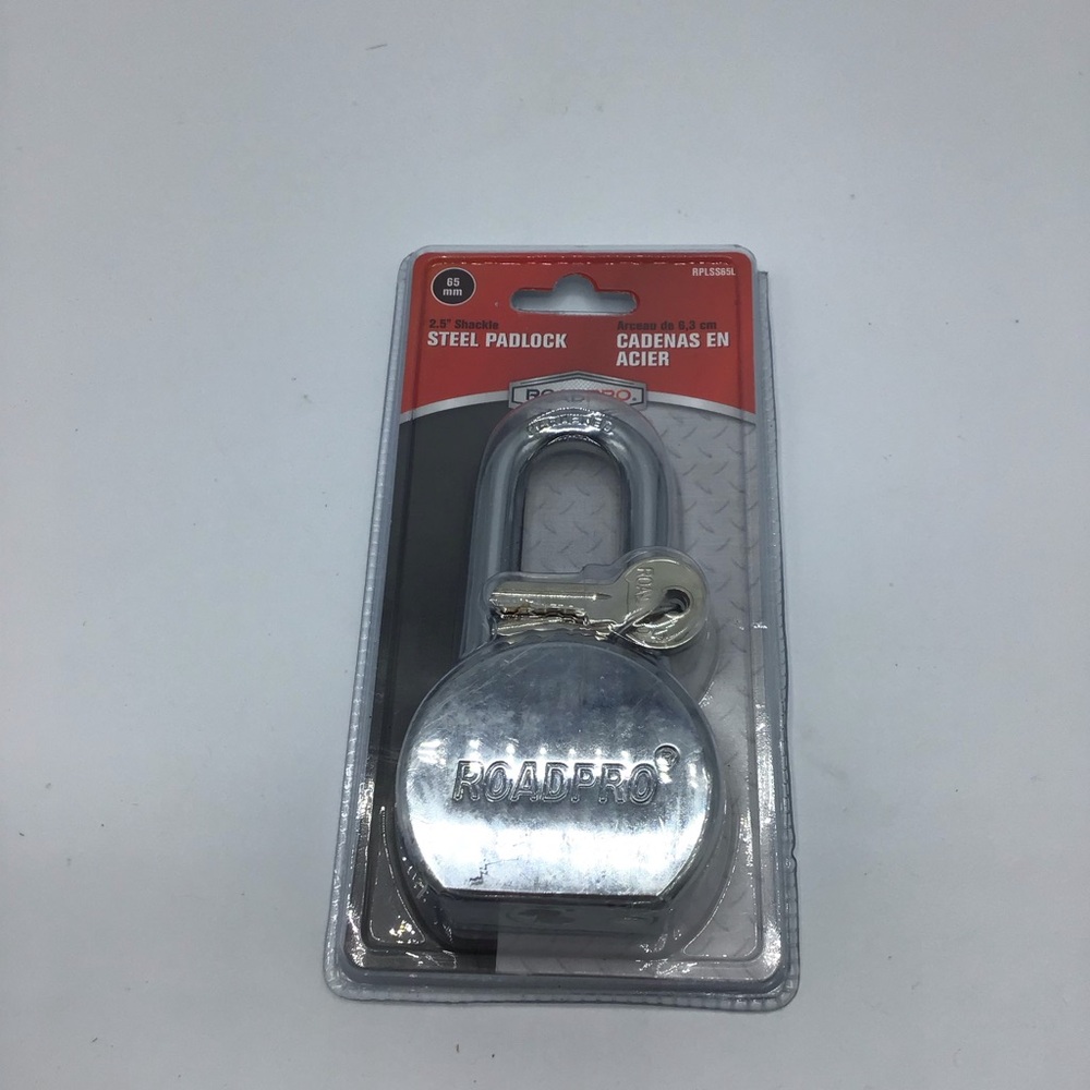 Brand new in box Roadpro 2.5” shackle steel padlock lock RPLSS65L